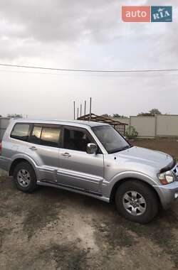 Внедорожник / Кроссовер Mitsubishi Pajero Wagon 2006 в 