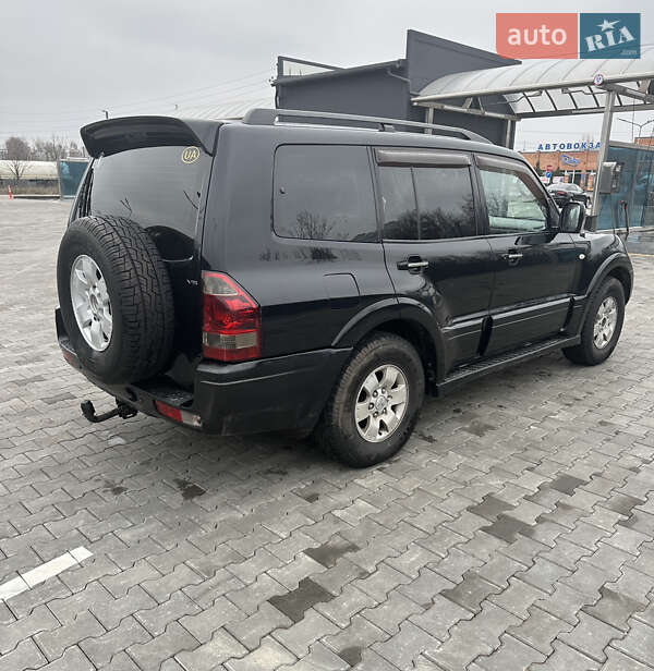 Внедорожник / Кроссовер Mitsubishi Pajero Wagon 2004 в Николаеве