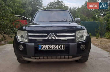 Позашляховик / Кросовер Mitsubishi Pajero Wagon 2008 в Києві