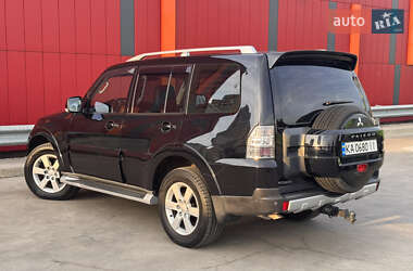 Внедорожник / Кроссовер Mitsubishi Pajero Wagon 2008 в Киеве