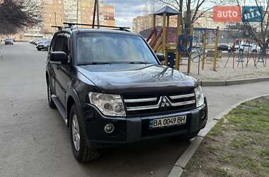 Внедорожник / Кроссовер Mitsubishi Pajero Wagon 2007 в Кропивницком