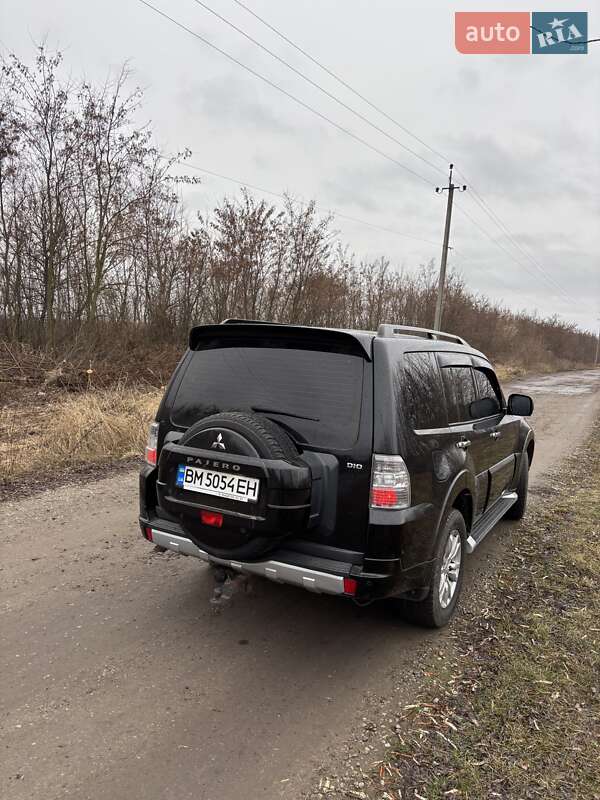 Внедорожник / Кроссовер Mitsubishi Pajero Wagon 2014 в Харькове