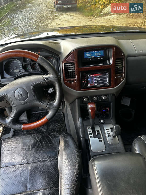 Внедорожник / Кроссовер Mitsubishi Pajero Wagon 2004 в Черновцах