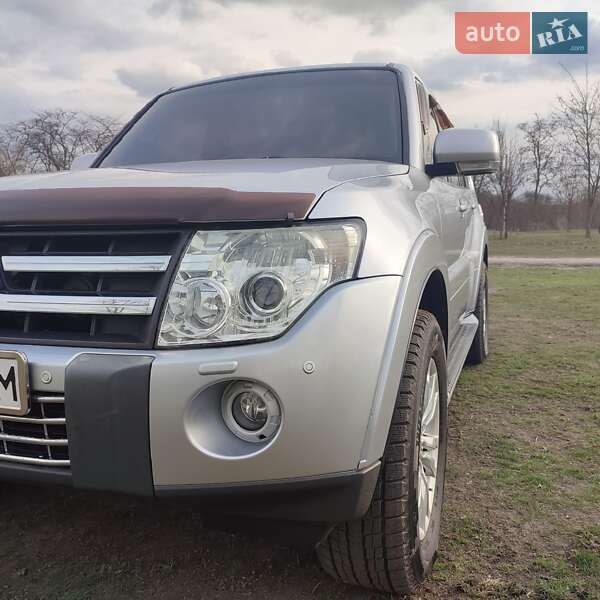 Позашляховик / Кросовер Mitsubishi Pajero Wagon 2007 в Кропивницькому
