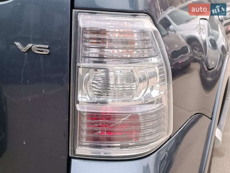 Внедорожник / Кроссовер Mitsubishi Pajero Wagon 2007 в Харькове