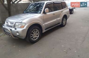 Внедорожник / Кроссовер Mitsubishi Pajero Wagon 2003 в 
