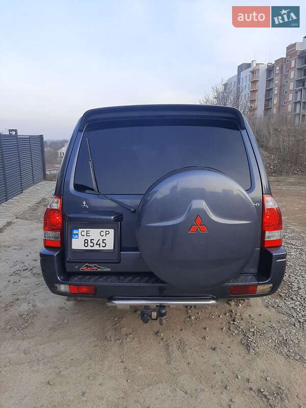 Внедорожник / Кроссовер Mitsubishi Pajero Wagon 2006 в Черновцах