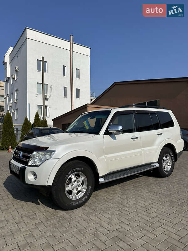Mitsubishi Pajero Wagon 2007