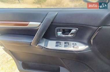 Внедорожник / Кроссовер Mitsubishi Pajero Wagon 2008 в 