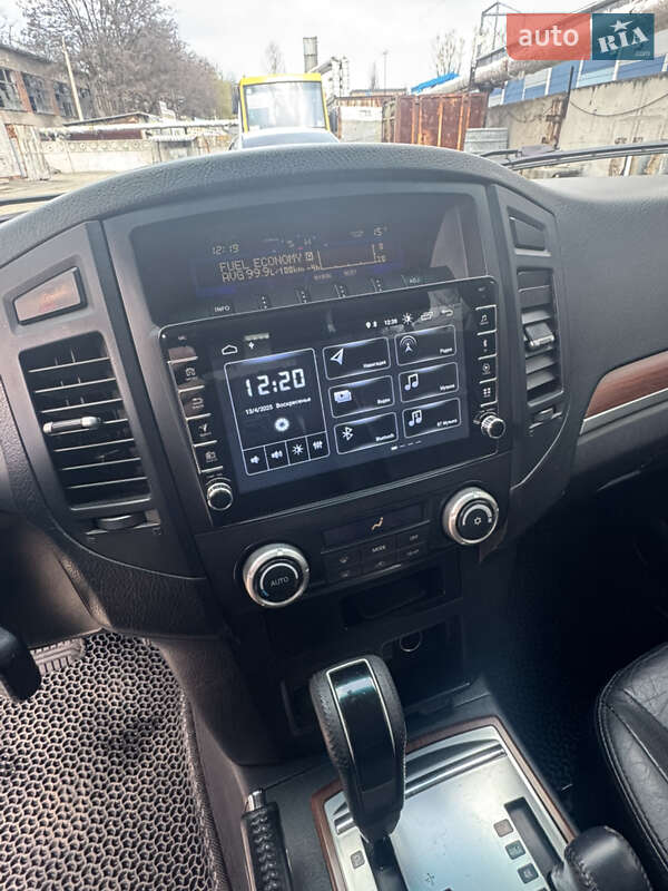 Позашляховик / Кросовер Mitsubishi Pajero Wagon 2008 в Дніпрі