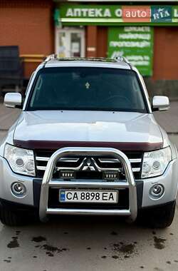 Позашляховик / Кросовер Mitsubishi Pajero Wagon 2008 в 