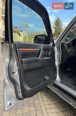 Позашляховик / Кросовер Mitsubishi Pajero Wagon 2008 в 