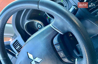 Внедорожник / Кроссовер Mitsubishi Pajero Wagon 2008 в 