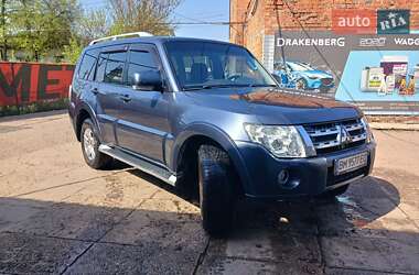 Внедорожник / Кроссовер Mitsubishi Pajero Wagon 2010 в 