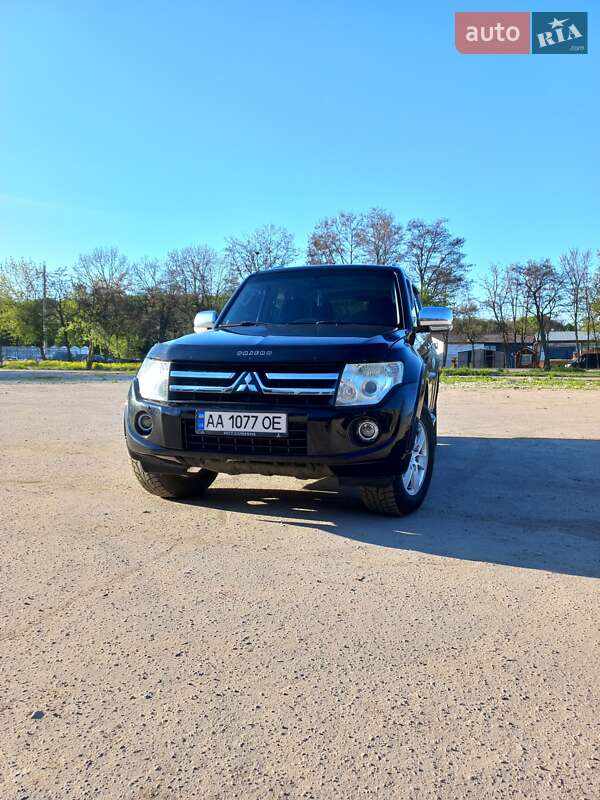 Внедорожник / Кроссовер Mitsubishi Pajero Wagon 2008 в Тернополе