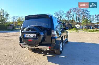 Внедорожник / Кроссовер Mitsubishi Pajero Wagon 2008 в 