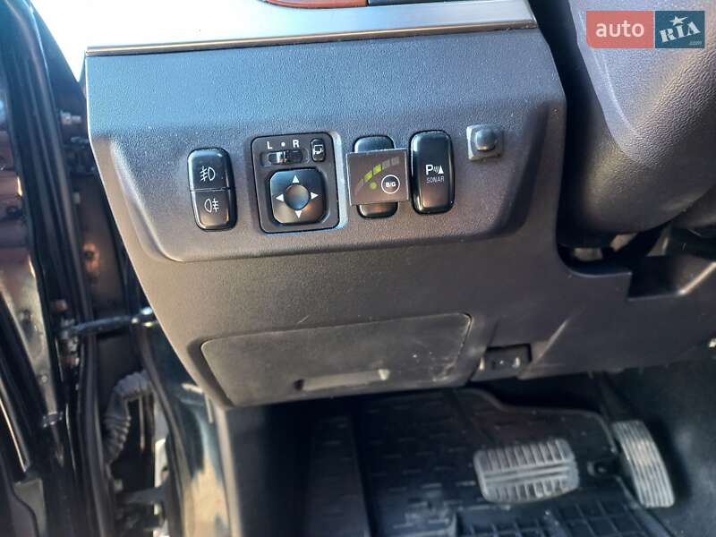 Внедорожник / Кроссовер Mitsubishi Pajero Wagon 2008 в Тернополе