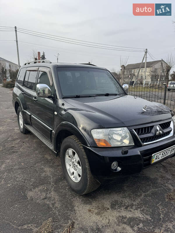 Mitsubishi Pajero Wagon 2005
