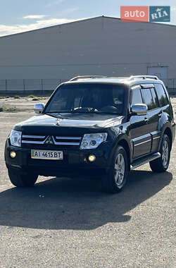 Позашляховик / Кросовер Mitsubishi Pajero Wagon 2008 в Києві