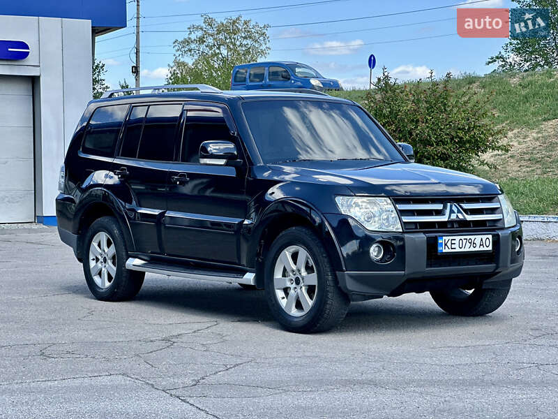 Внедорожник / Кроссовер Mitsubishi Pajero Wagon 2007 в Днепре