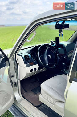 Внедорожник / Кроссовер Mitsubishi Pajero Wagon 2008 в 