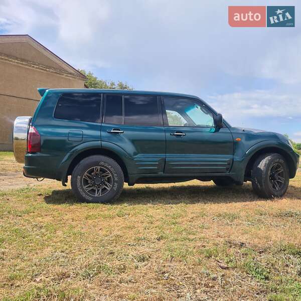 Внедорожник / Кроссовер Mitsubishi Pajero Wagon 2001 в Одессе