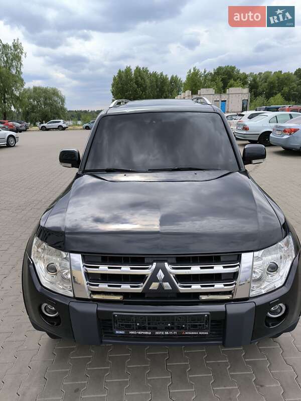 Mitsubishi Pajero Wagon 2008
