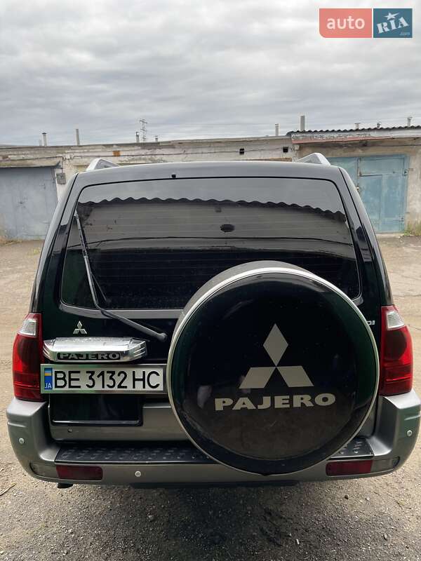 Внедорожник / Кроссовер Mitsubishi Pajero Wagon 2004 в Николаеве