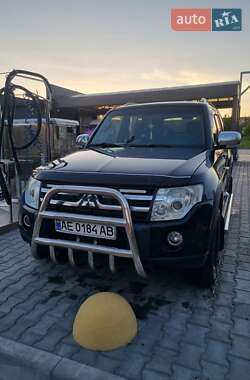 Внедорожник / Кроссовер Mitsubishi Pajero Wagon 2007 в Кривом Роге