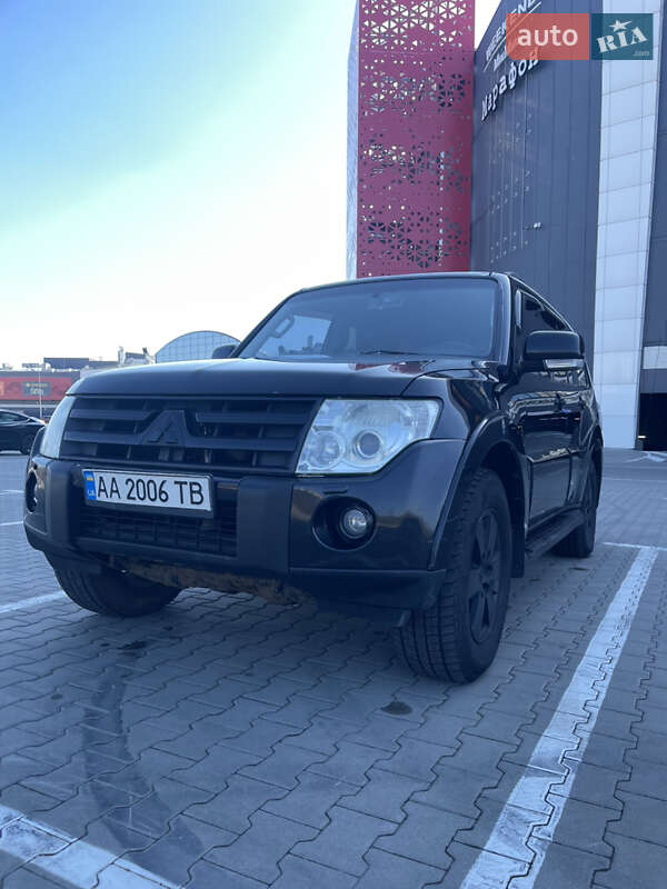 Mitsubishi Pajero Wagon 2007
