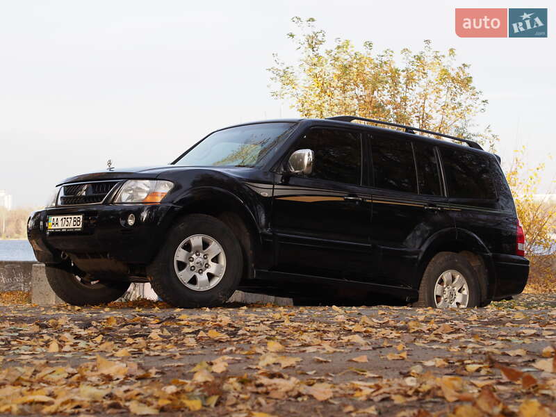 Внедорожник / Кроссовер Mitsubishi Pajero Wagon 2005 в Киеве фото 4 Внедорожник / Кроссовер Mitsubishi Pajero Wagon 2005 в Киеве