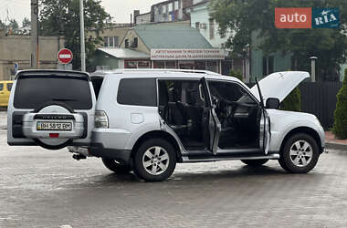Внедорожник / Кроссовер Mitsubishi Pajero Wagon 2008 в 