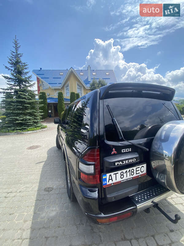 Внедорожник / Кроссовер Mitsubishi Pajero Wagon 2002 в Ивано-Франковске