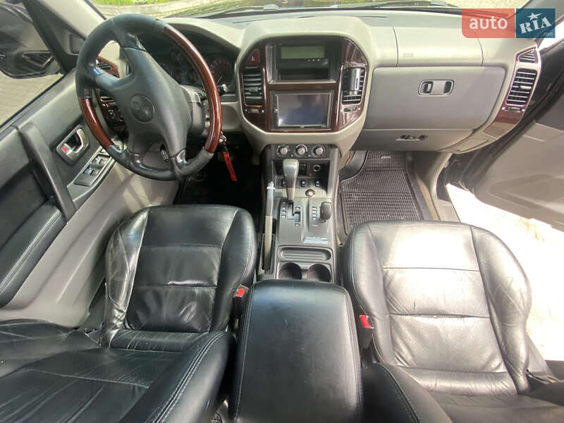 Внедорожник / Кроссовер Mitsubishi Pajero Wagon 2002 в Ивано-Франковске
