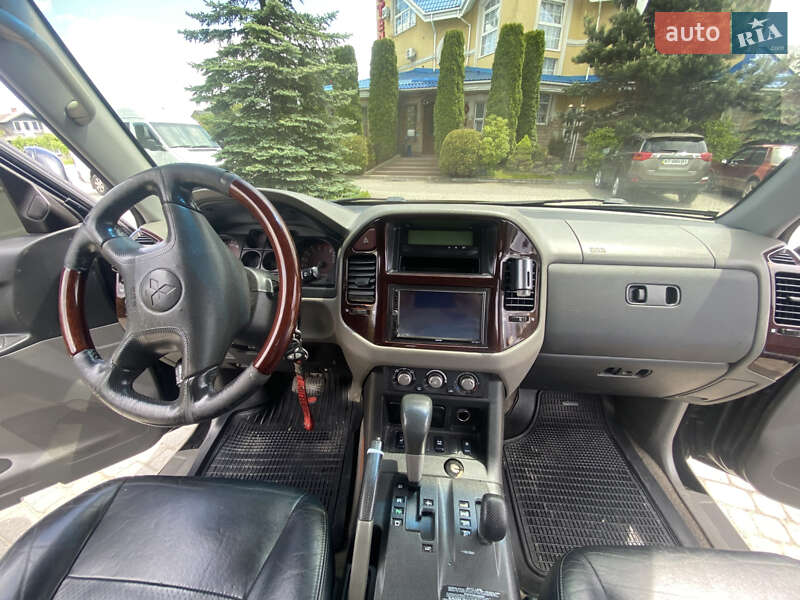 Внедорожник / Кроссовер Mitsubishi Pajero Wagon 2002 в Ивано-Франковске
