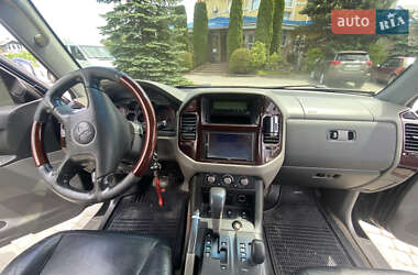 Внедорожник / Кроссовер Mitsubishi Pajero Wagon 2002 в 
