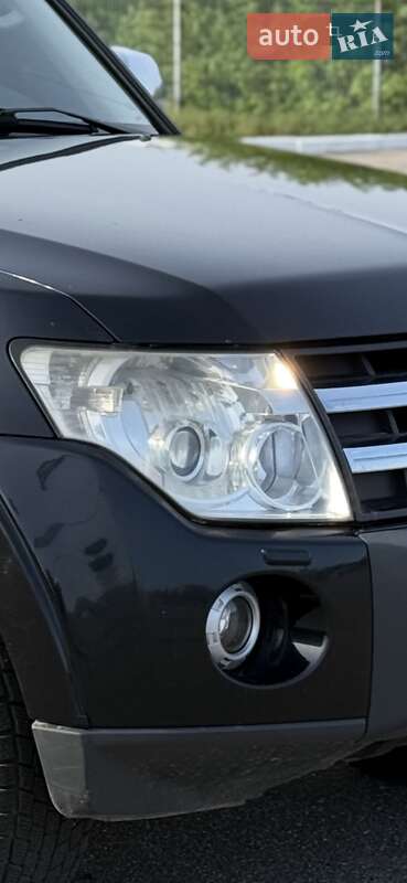 Внедорожник / Кроссовер Mitsubishi Pajero Wagon 2007 в Харькове