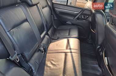 Внедорожник / Кроссовер Mitsubishi Pajero Wagon 2010 в 