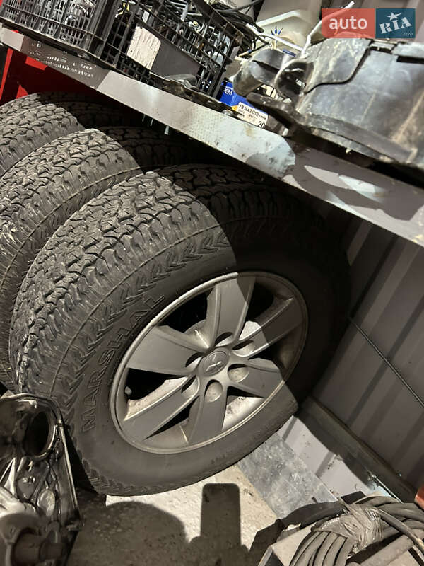 Позашляховик / Кросовер Mitsubishi Pajero Wagon 2008 в Вишневому