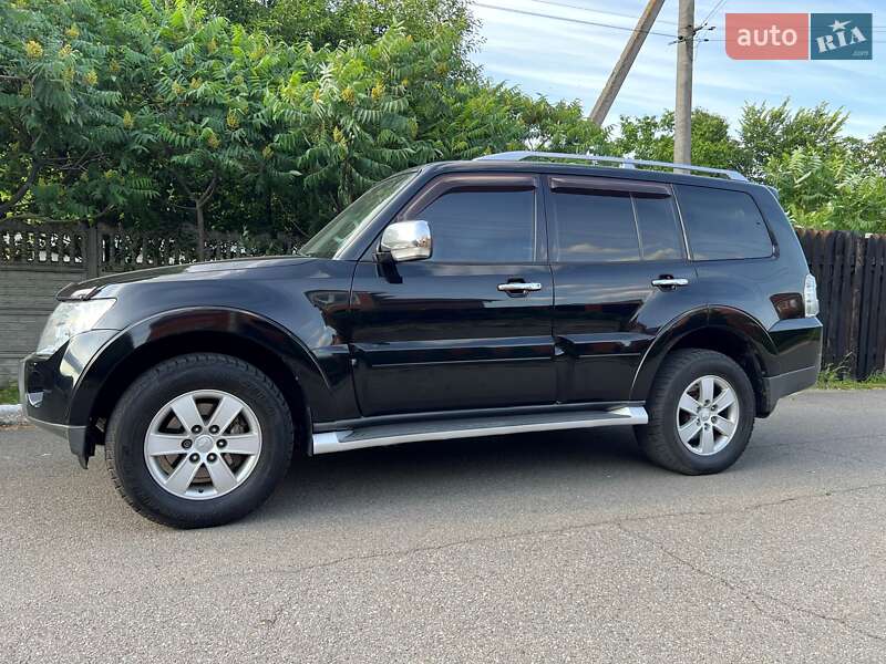 Mitsubishi Pajero Wagon 2007