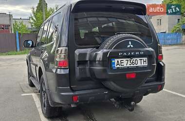 Внедорожник / Кроссовер Mitsubishi Pajero Wagon 2007 в 