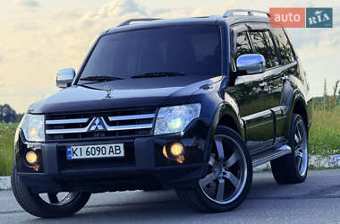 Внедорожник / Кроссовер Mitsubishi Pajero Wagon 2007 в 