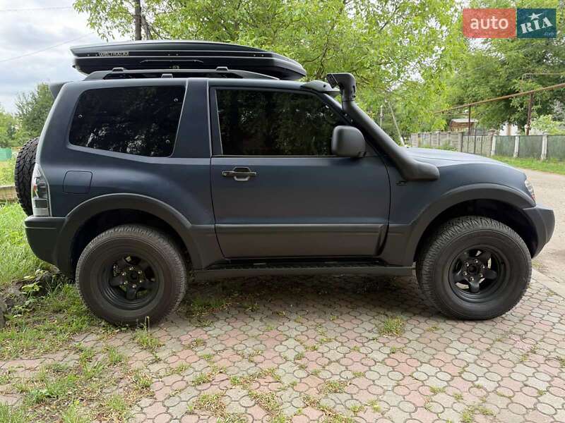 Внедорожник / Кроссовер Mitsubishi Pajero Wagon 2004 в Черновцах