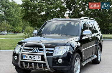 Внедорожник / Кроссовер Mitsubishi Pajero Wagon 2007 в Ровно