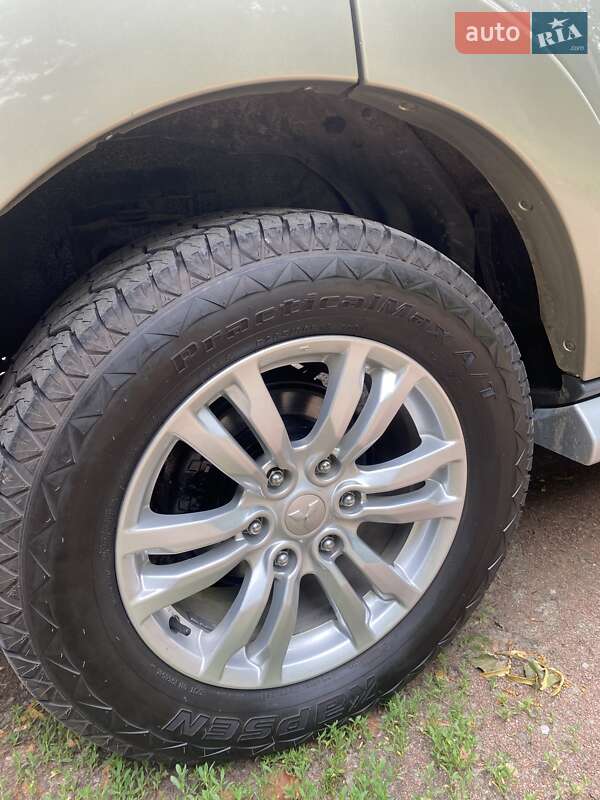 Внедорожник / Кроссовер Mitsubishi Pajero Wagon 2008 в Чернигове