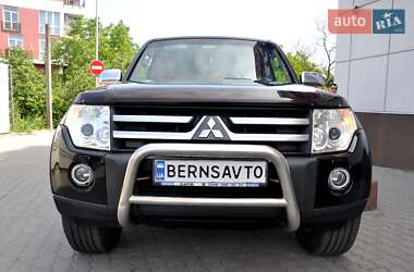 Внедорожник / Кроссовер Mitsubishi Pajero Wagon 2008 в 