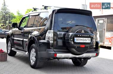 Внедорожник / Кроссовер Mitsubishi Pajero Wagon 2008 в 