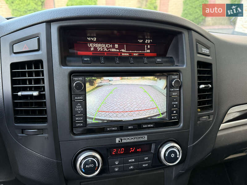 Внедорожник / Кроссовер Mitsubishi Pajero Wagon 2013 в Черновцах