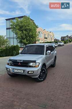 Позашляховик / Кросовер Mitsubishi Pajero Wagon 2002 в Чернівцях