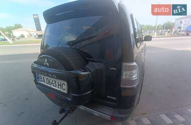 Внедорожник / Кроссовер Mitsubishi Pajero Wagon 2008 в 